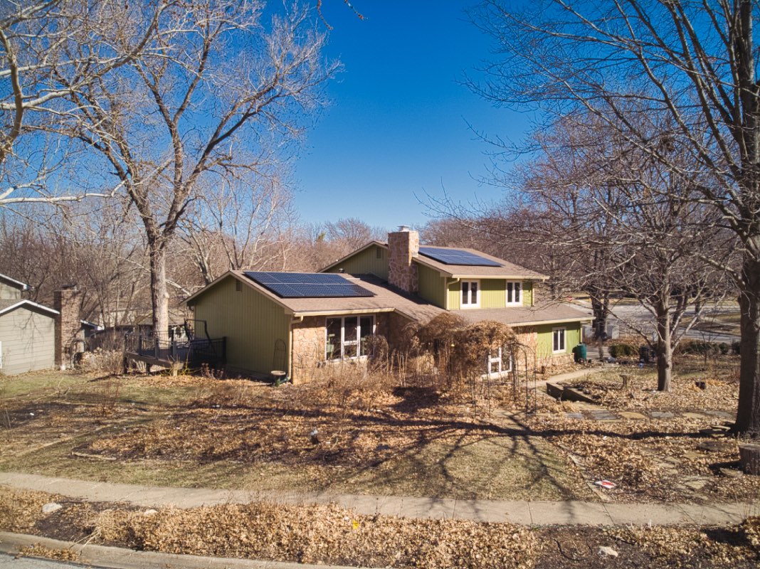 DJI_0768-web Lawrence Solar